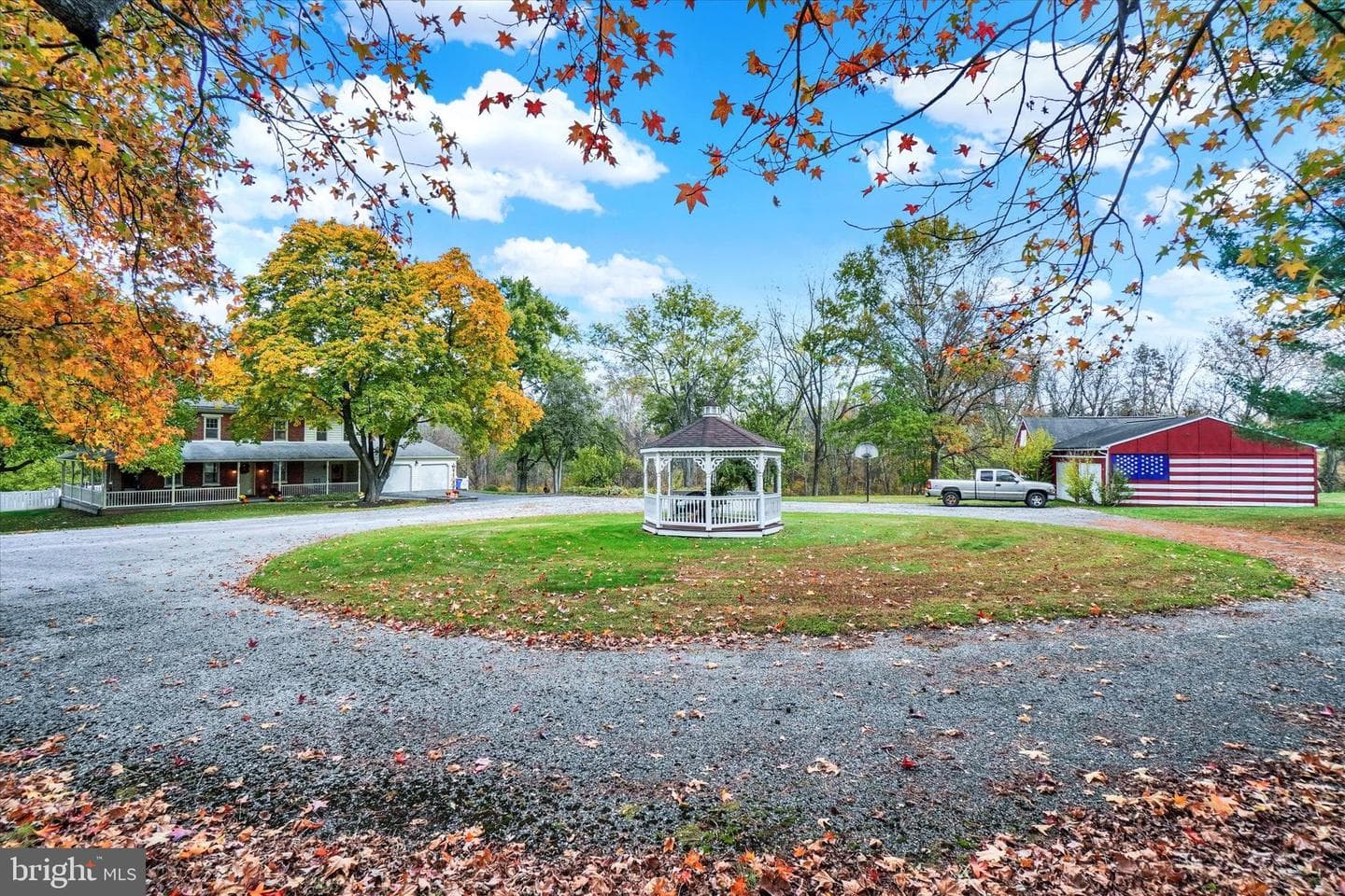 85 Redstone Drive photo 3