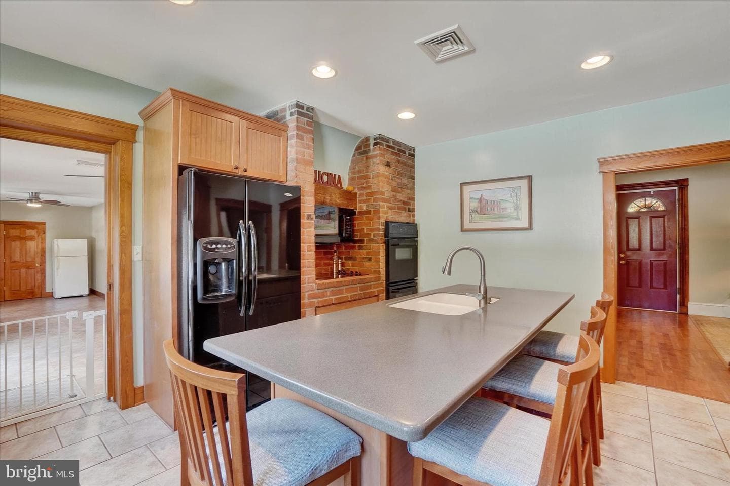 85 Redstone Drive photo 8