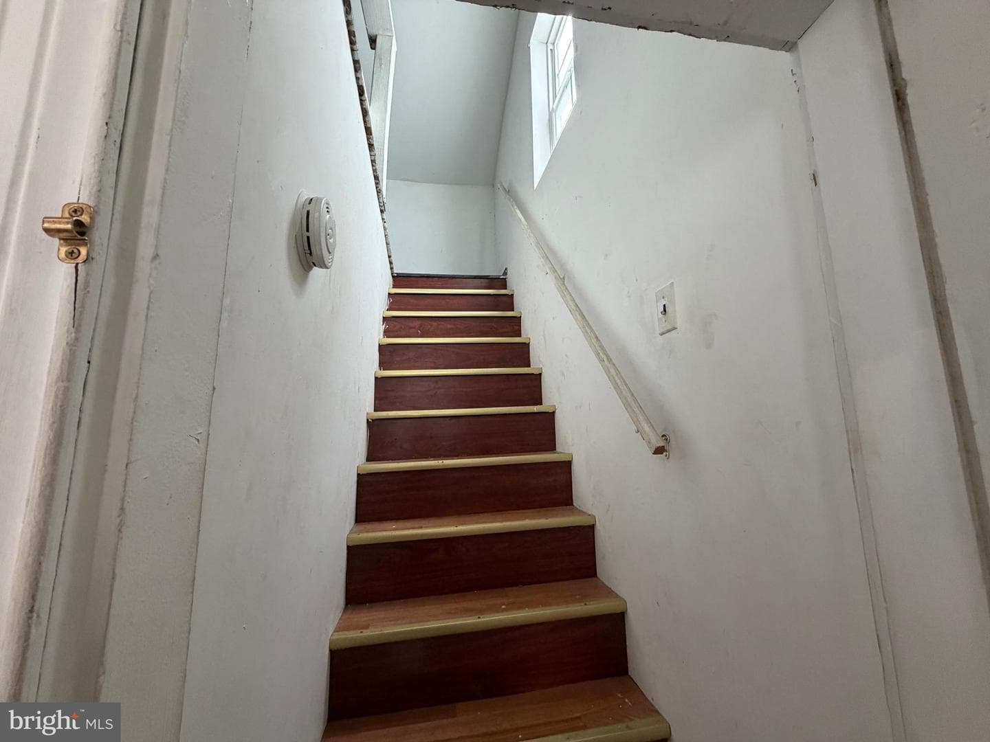 348 W Gay Avenue photo 16