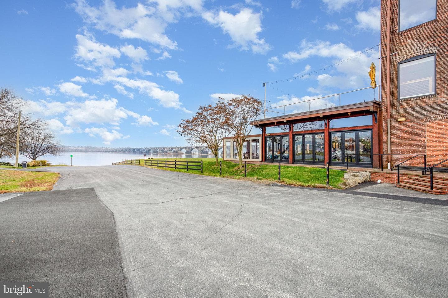 427 Hellam Street photo 39