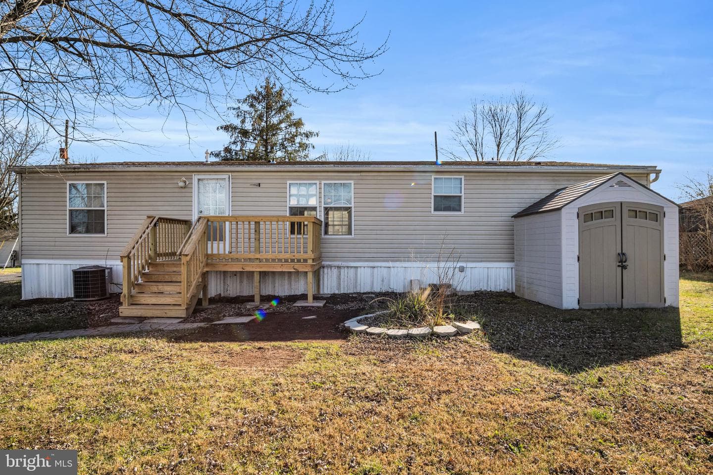 11 Tyler Drive photo 2