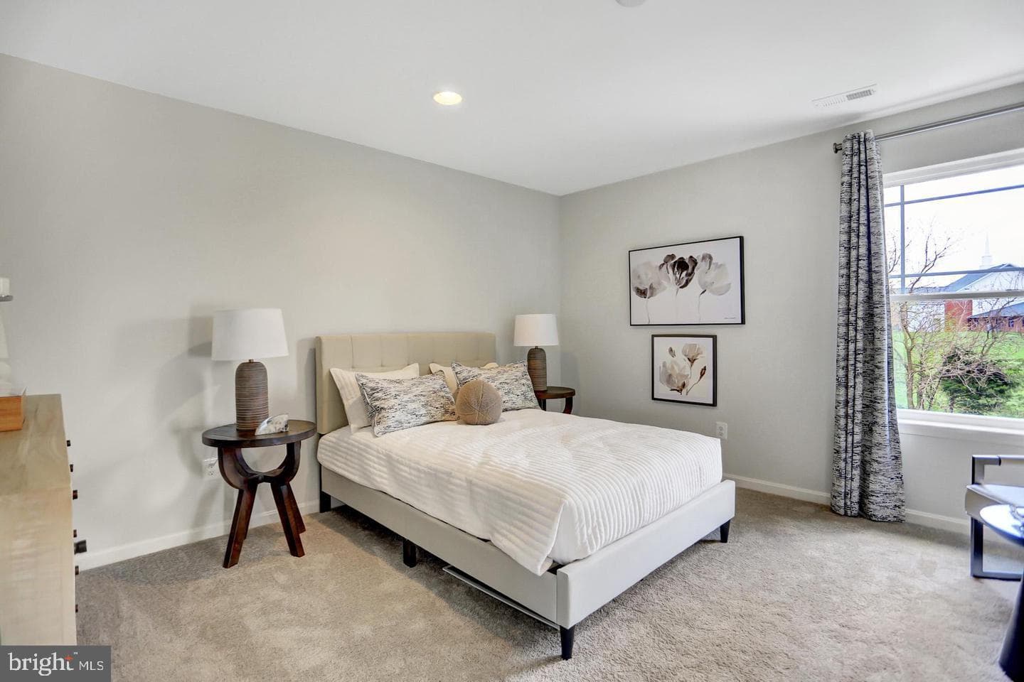 9 Bentley Court photo 12