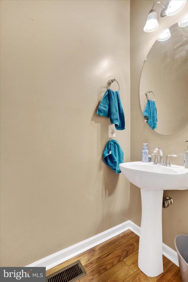 4097 Majestic Court photo 14