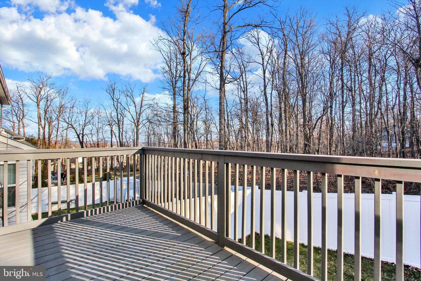 155 Sunbury Way photo 32