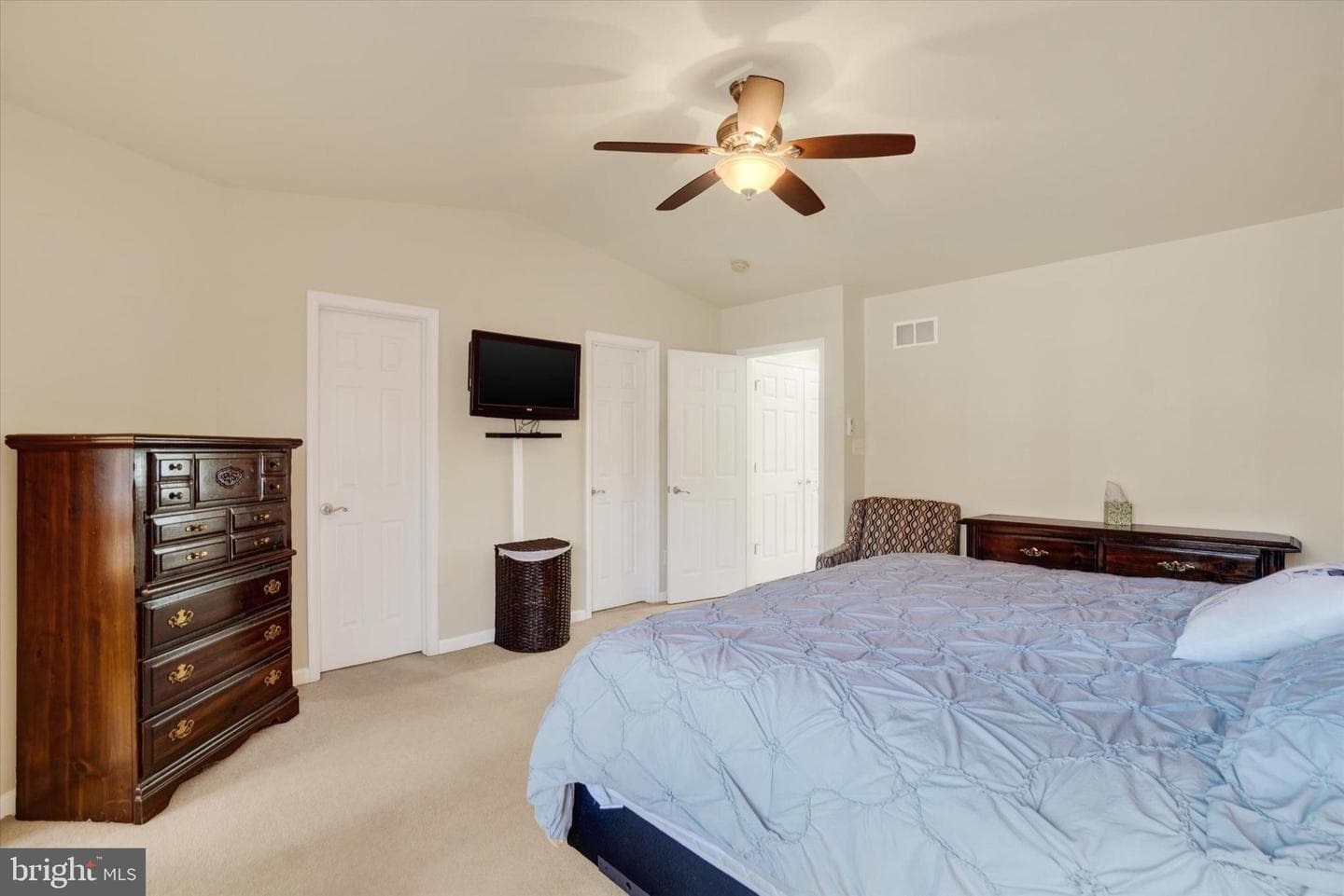 258 N Front Street photo 21