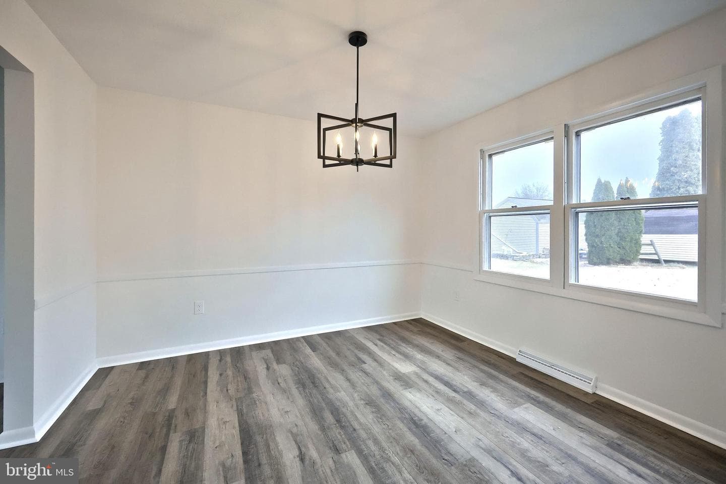 2510 Redwood Road photo 24