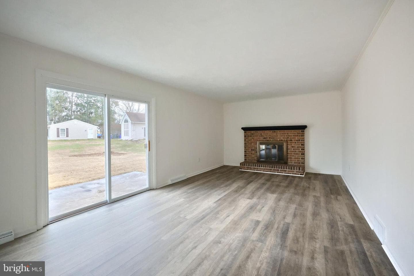 2510 Redwood Road photo 32