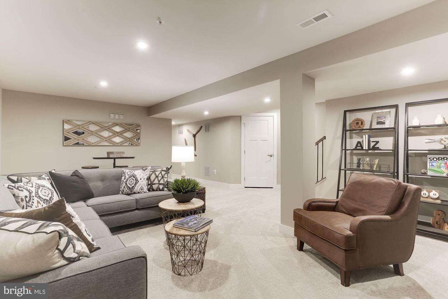 340 Ruffian Road photo 16