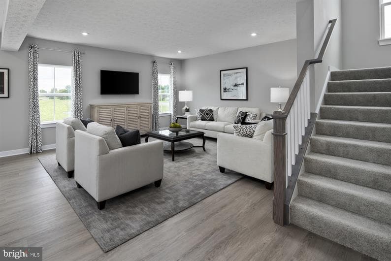 3422 Fox Pointe Lane photo 4