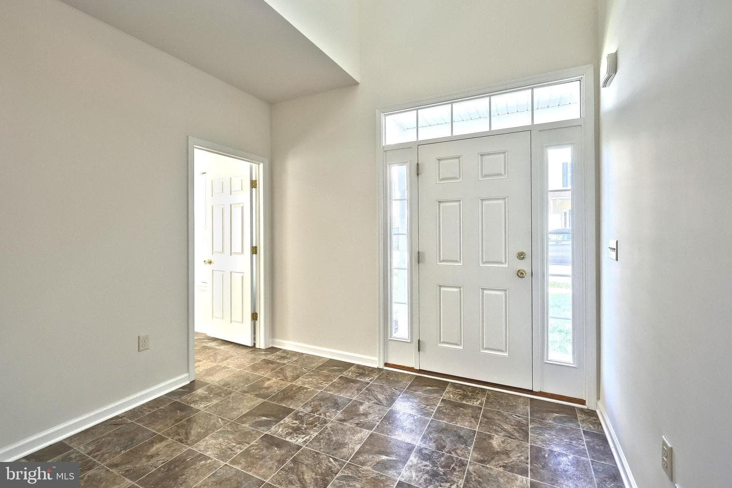 2305 Sunny Hill Circle #2305 photo 11