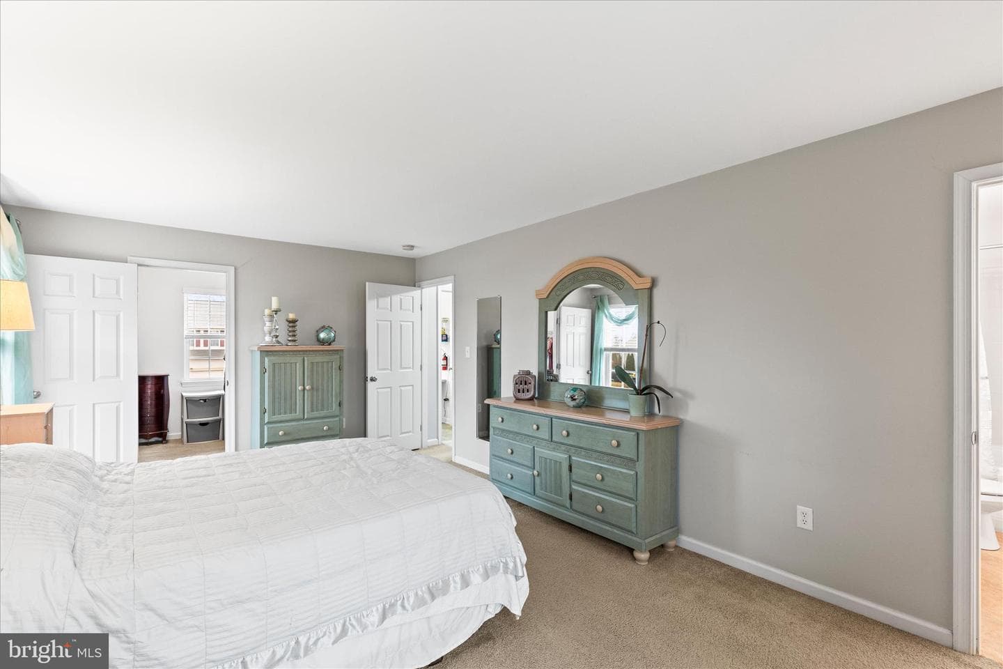 3108 King Richards Court S photo 19