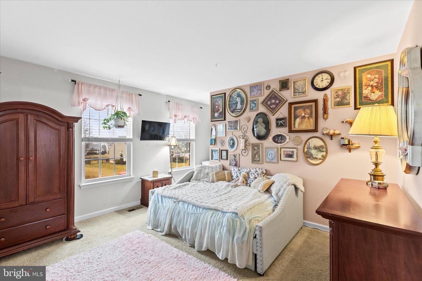 3108 King Richards Court S photo 22