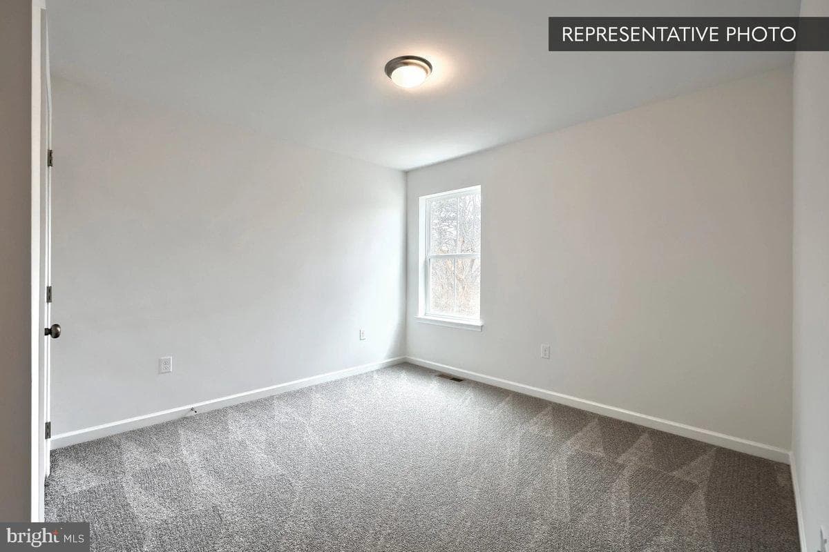 Pin Oak Dr photo 21