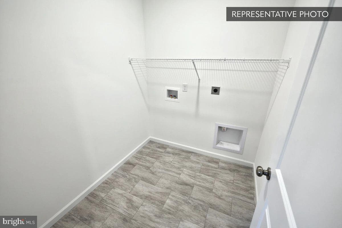 Pin Oak Dr photo 39