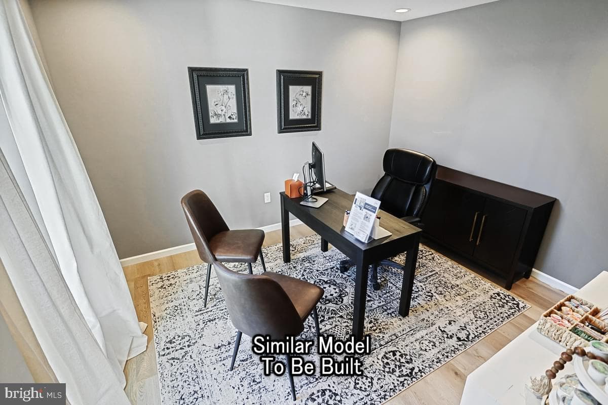 Pin Oak Dr photo 9