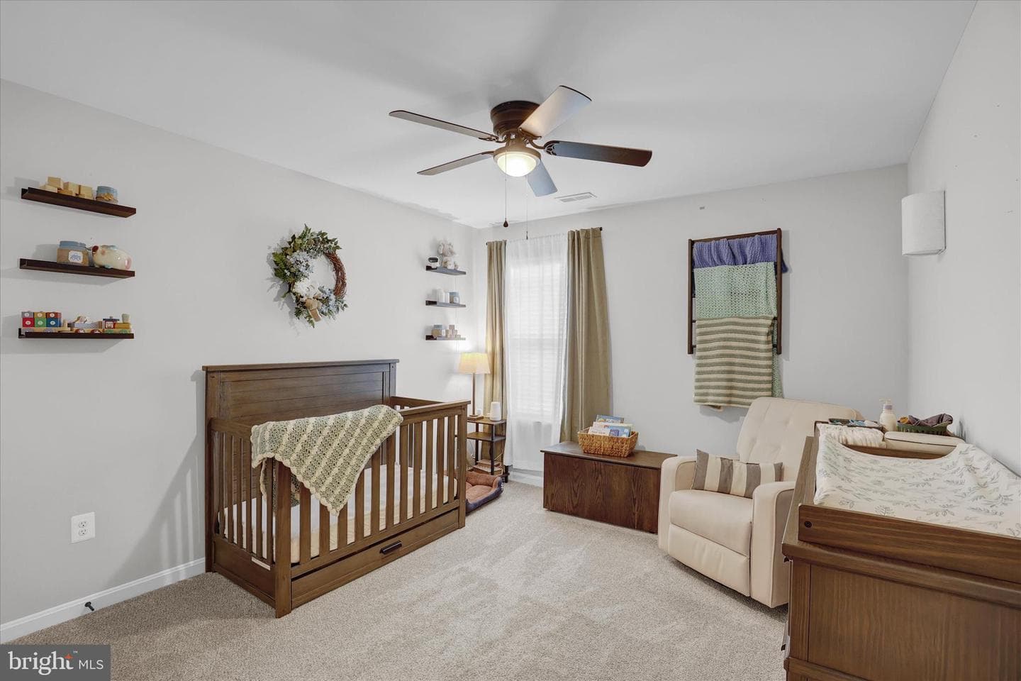 90 Thoroughbred Drive photo 24