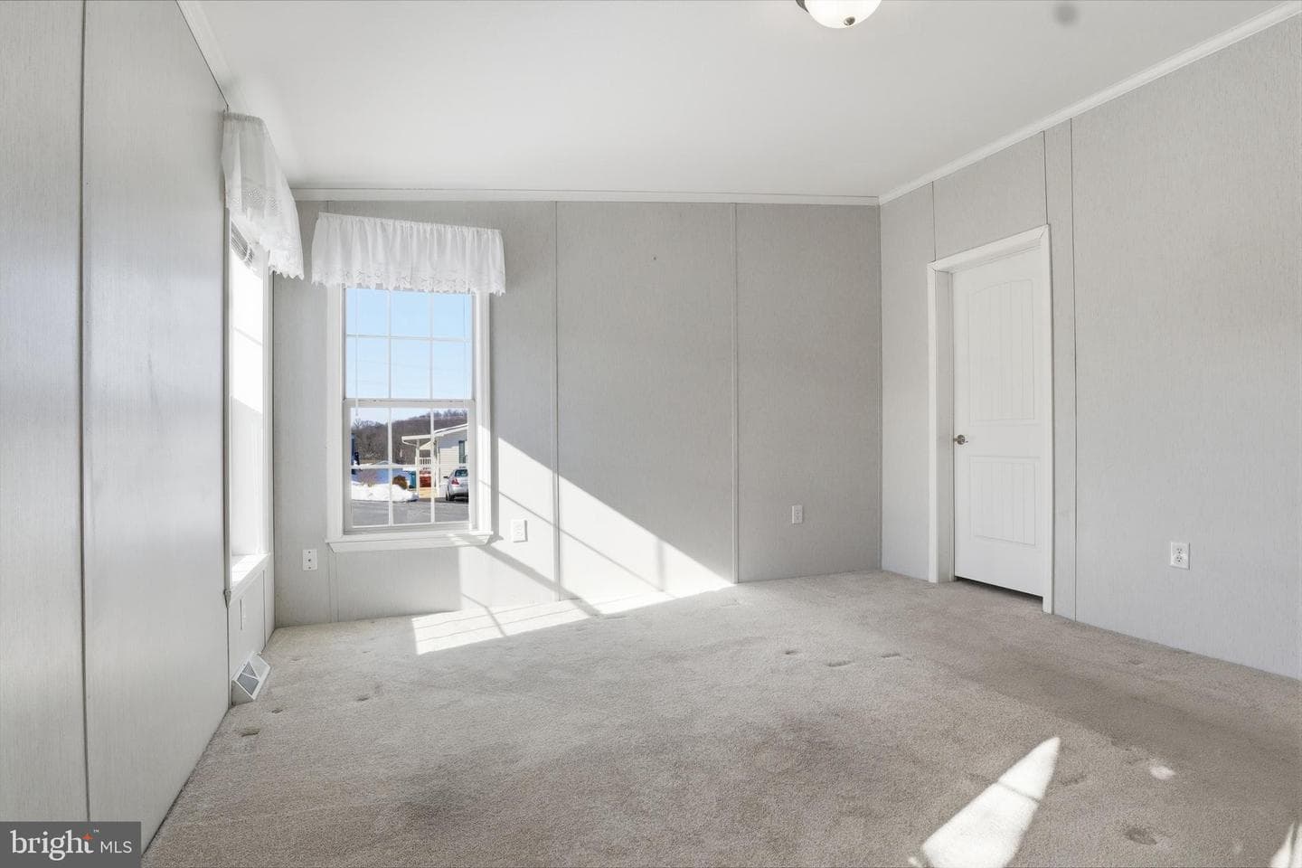 301 Robin Drive photo 22