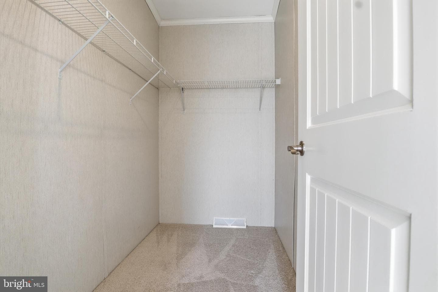 301 Robin Drive photo 23
