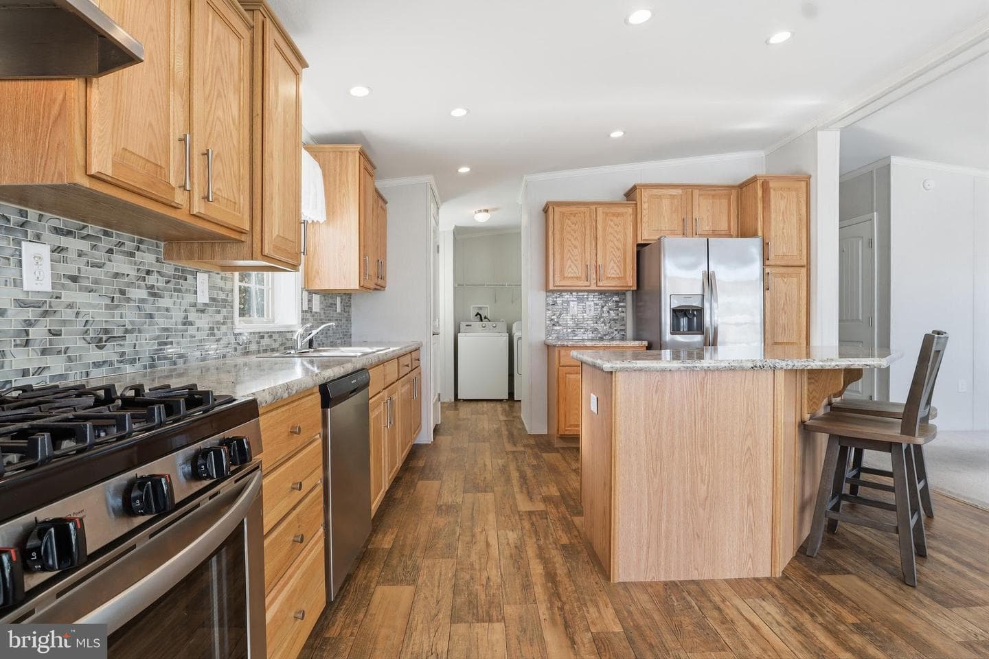 301 Robin Drive photo 9