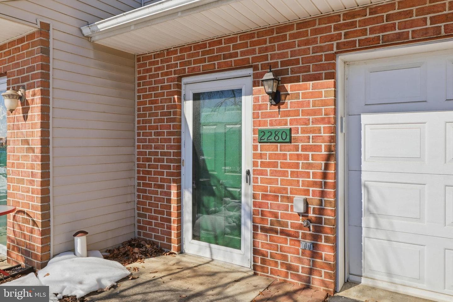 2280 North Point photo 25