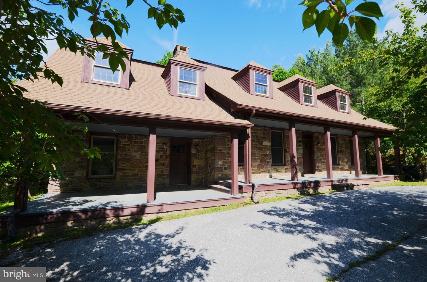 3414 Trone Road, Glenville