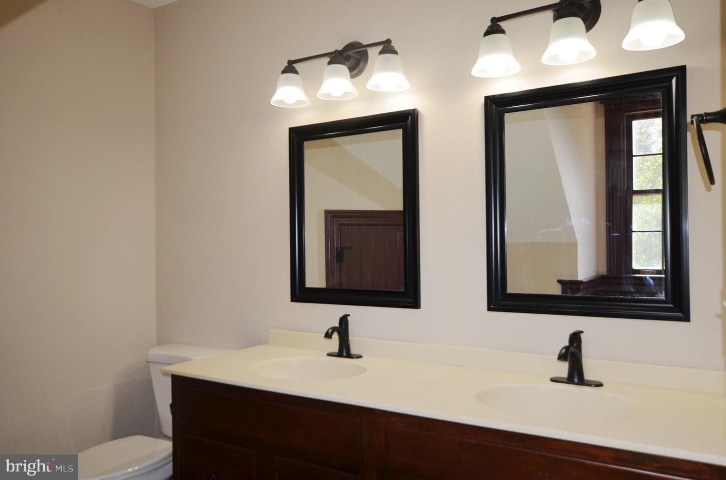 3414 Trone Road photo 27
