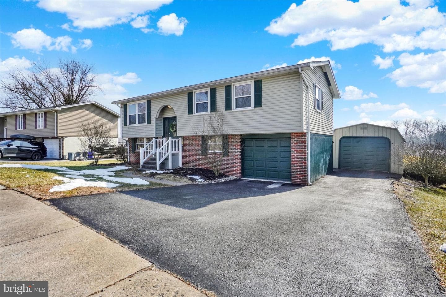 109 Maplewood Drive photo 28