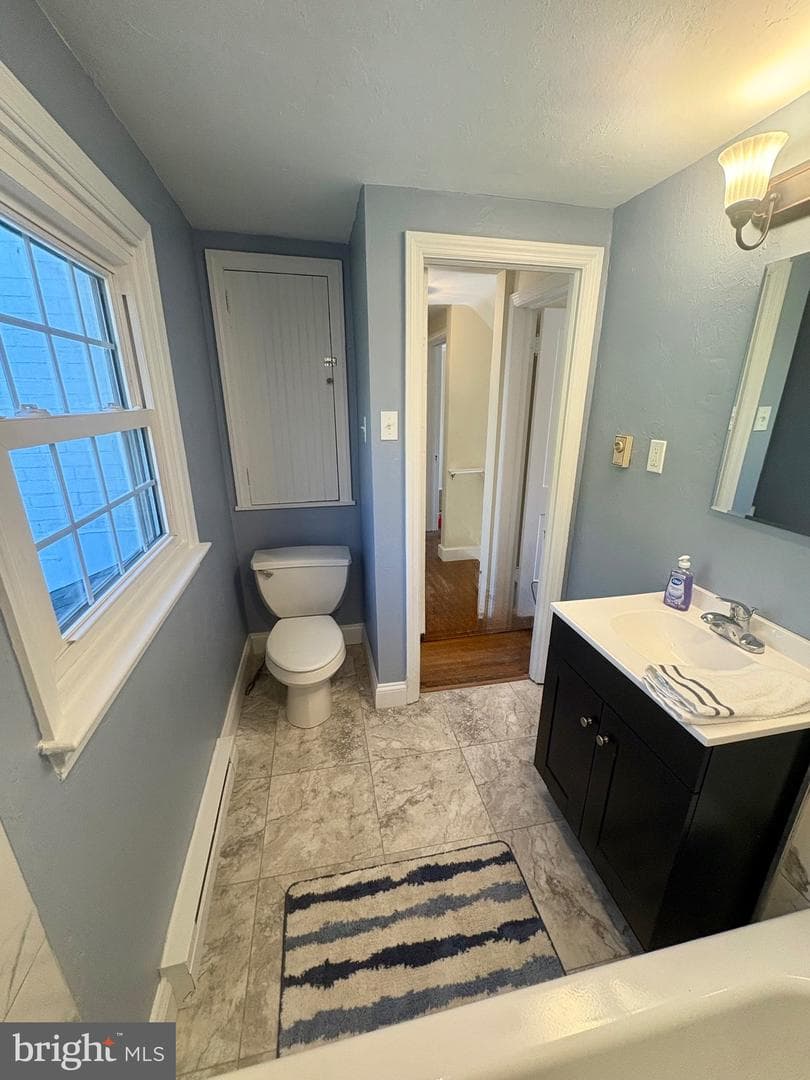 405 Hillcrest Road photo 3