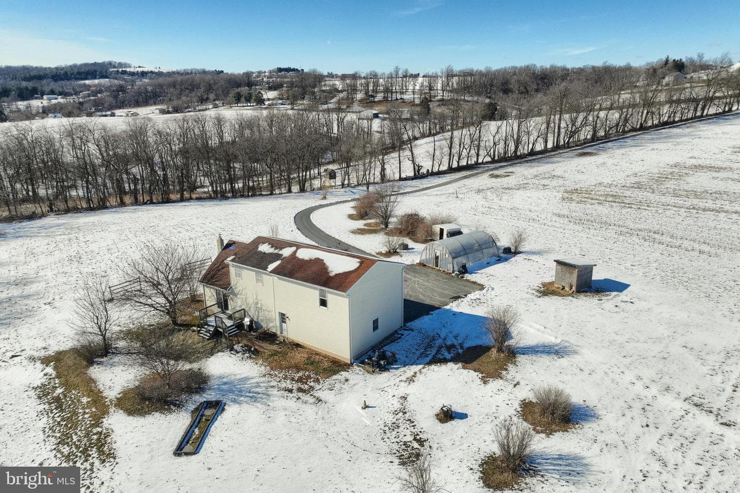 1198 Trinity North Road photo 3