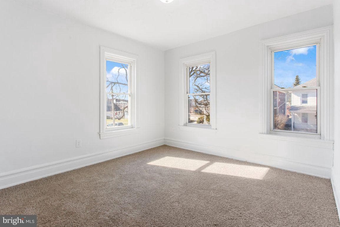 3 Sprenkle Avenue photo 14