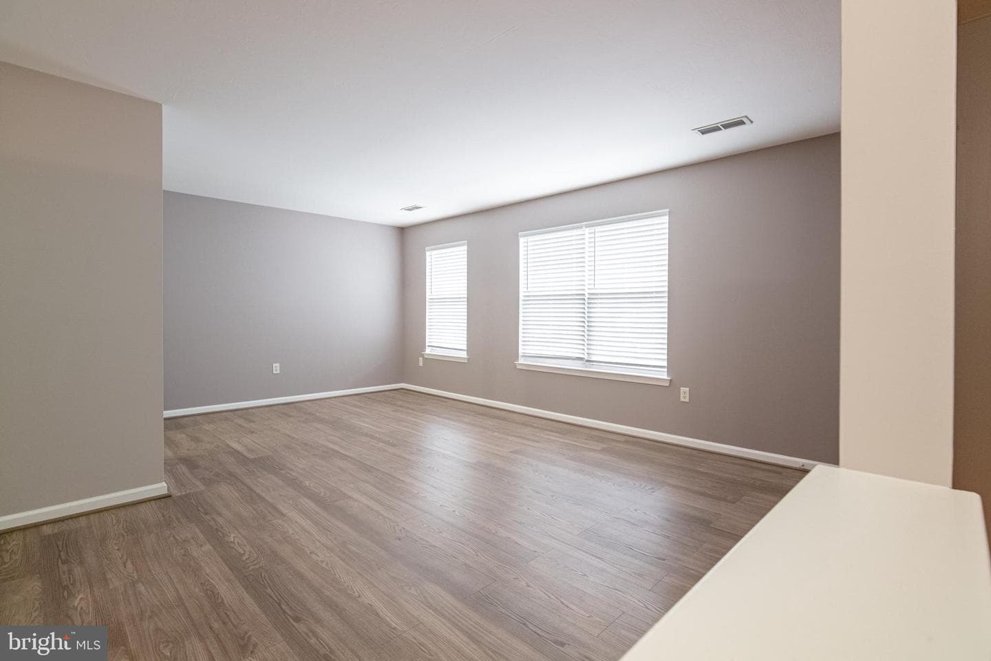 452b Buttonwood Lane photo 4
