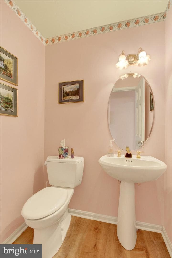 344 Foxleigh Drive photo 14