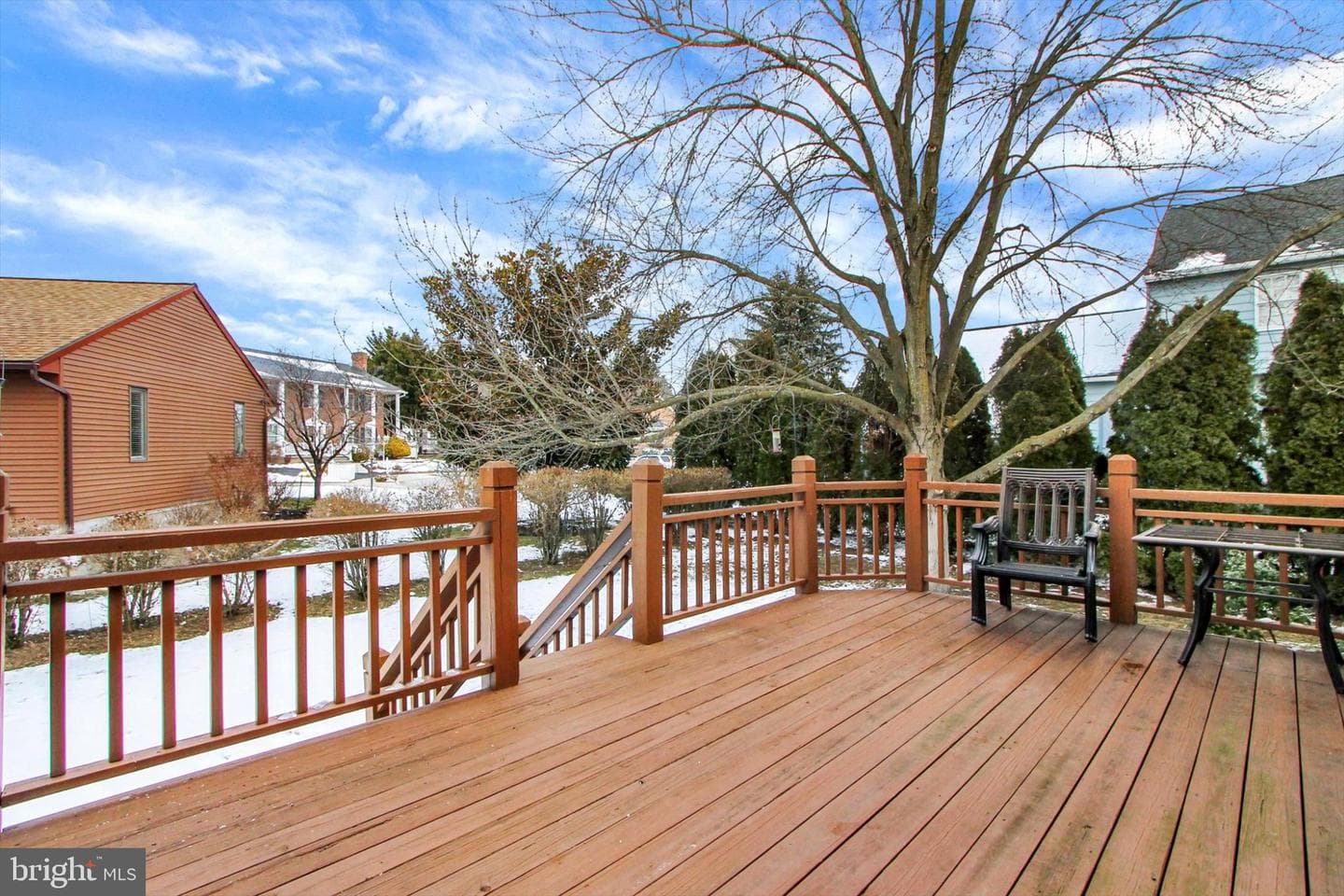344 Foxleigh Drive photo 27