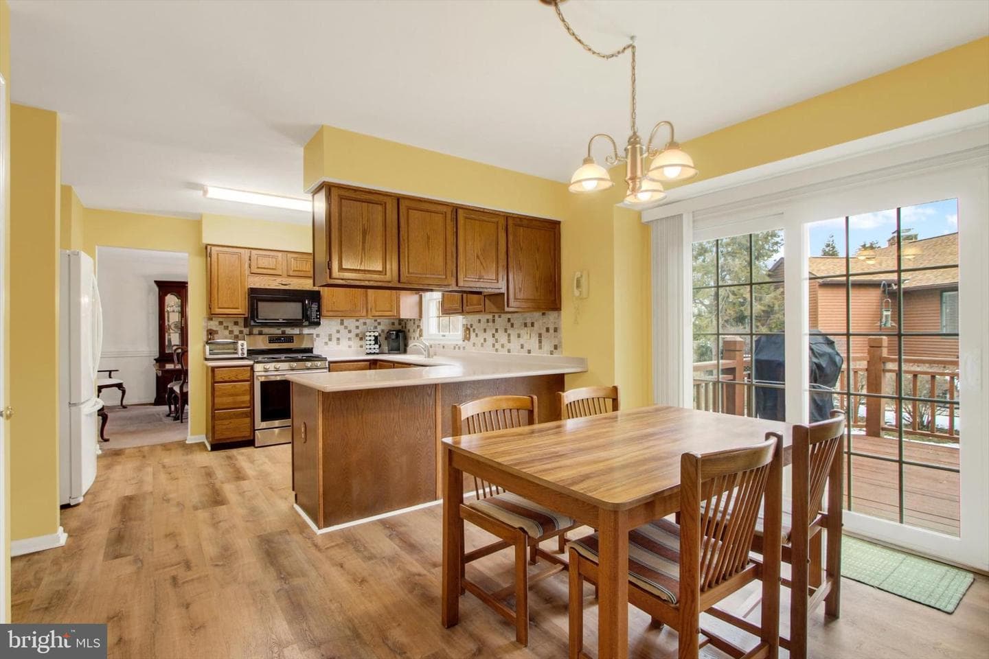 344 Foxleigh Drive photo 7