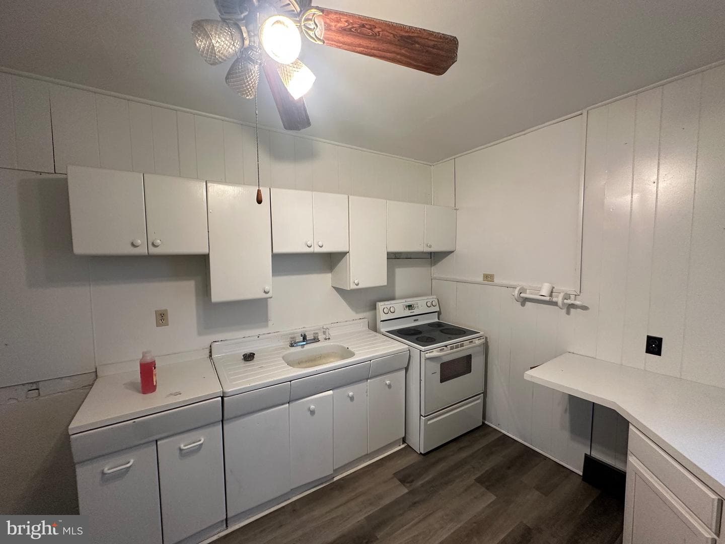209 Park Pl photo 7
