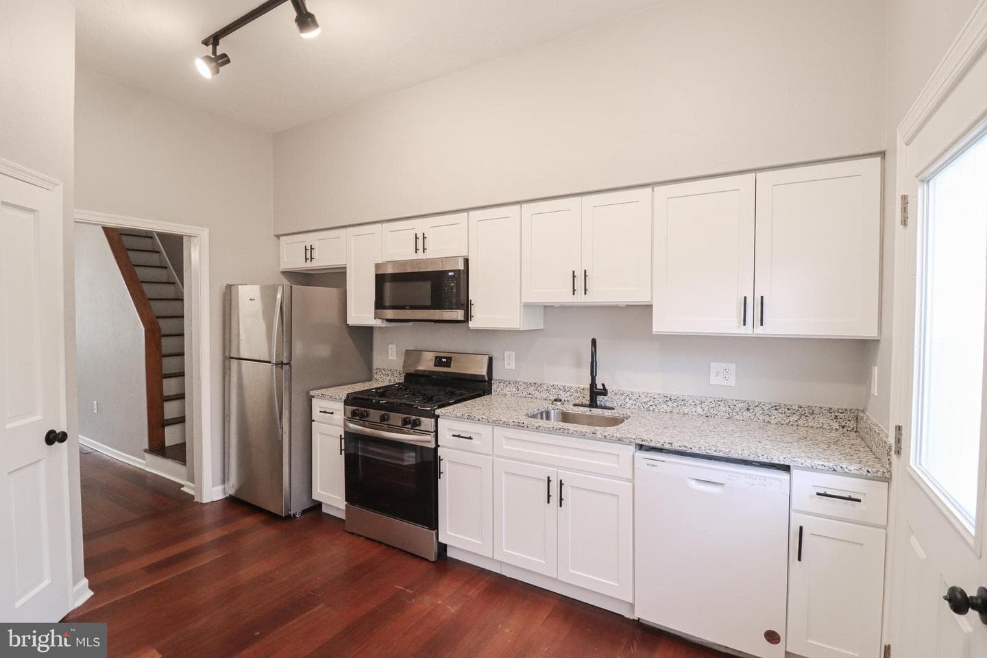 134 S Newberry Street photo 11