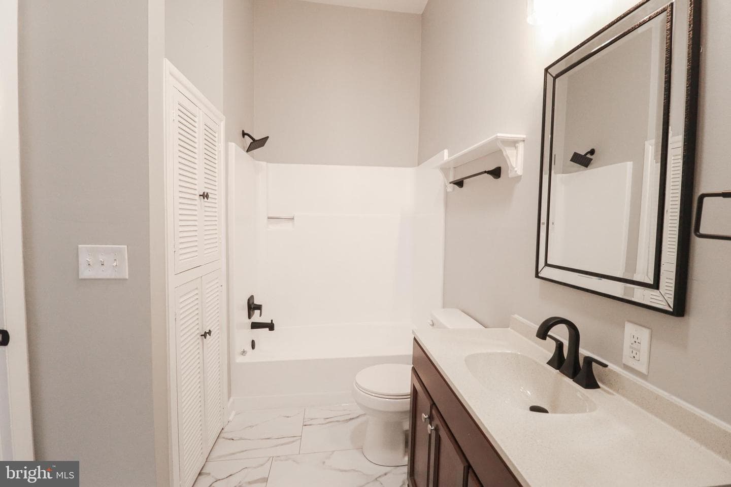 134 S Newberry Street photo 18