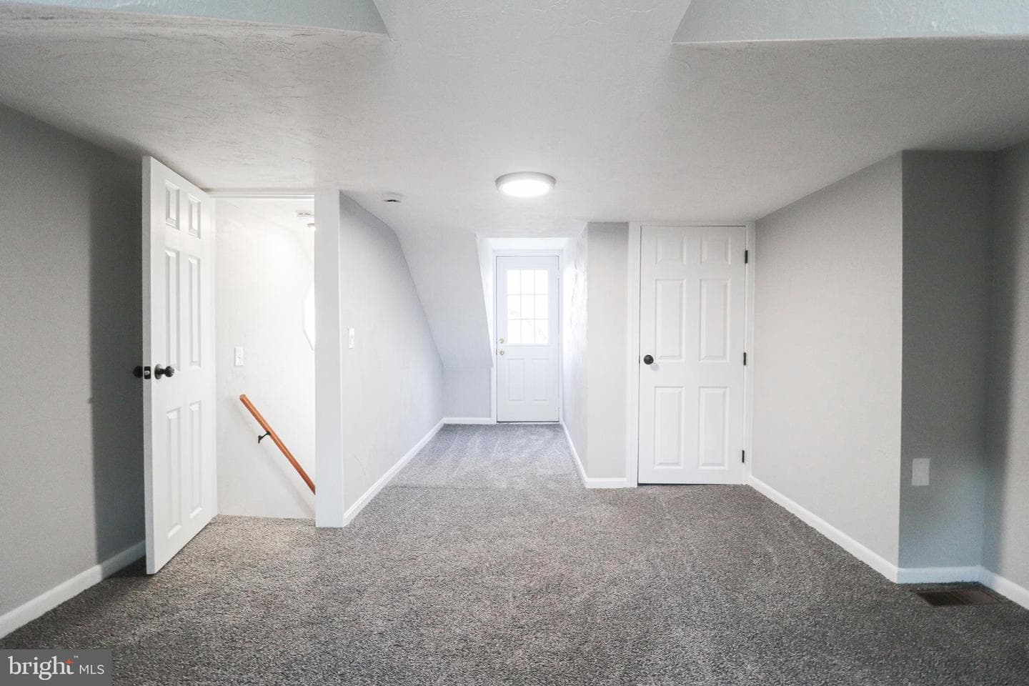 134 S Newberry Street photo 25