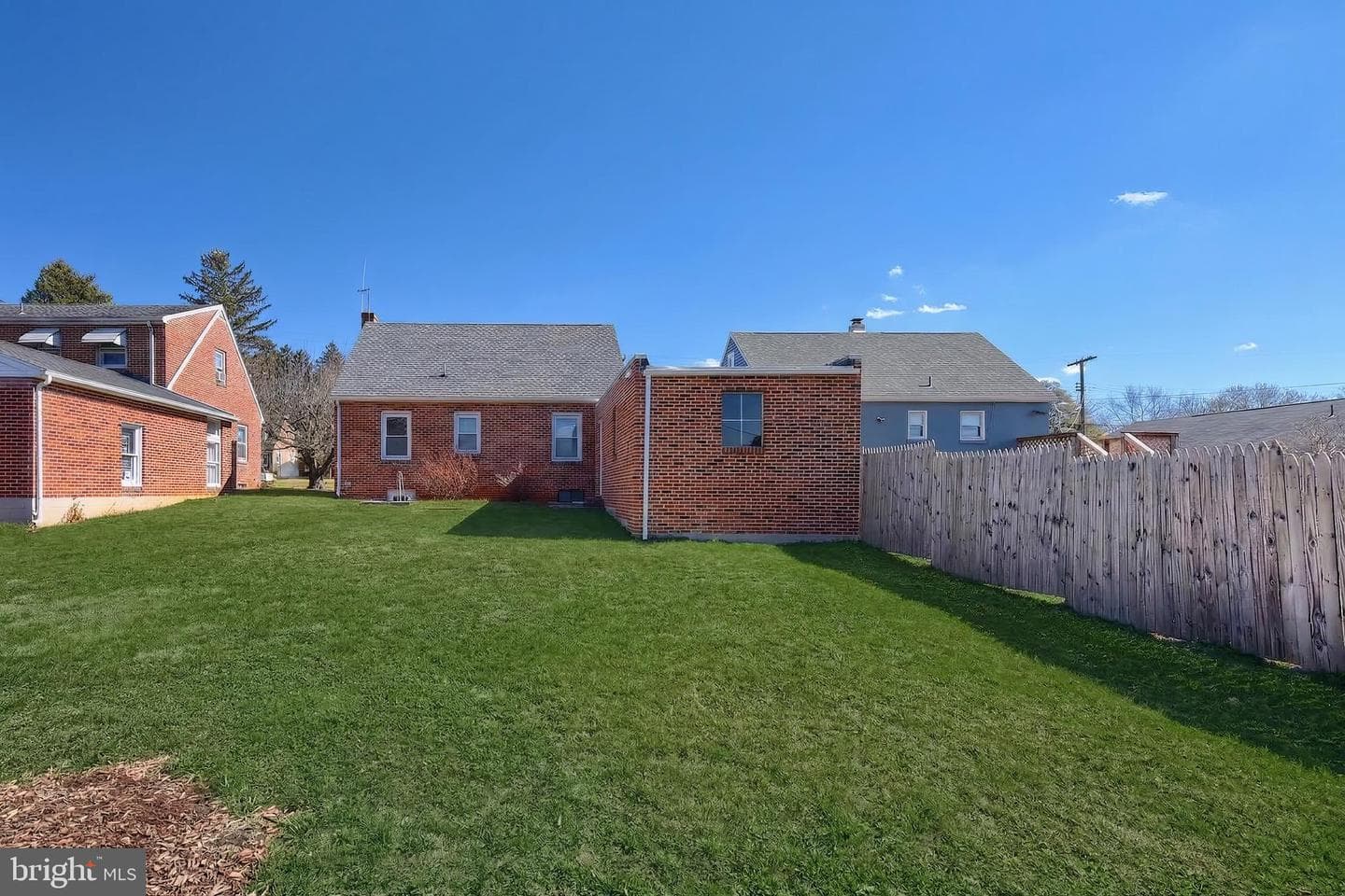 106 N Williams Street photo 12