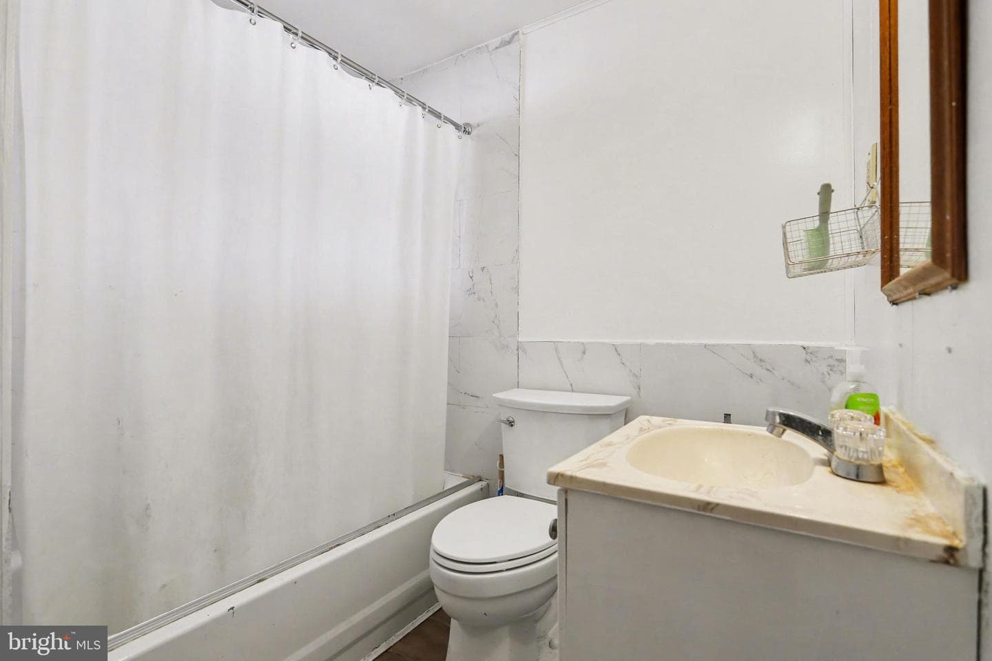 48 Colonial Drive photo 23