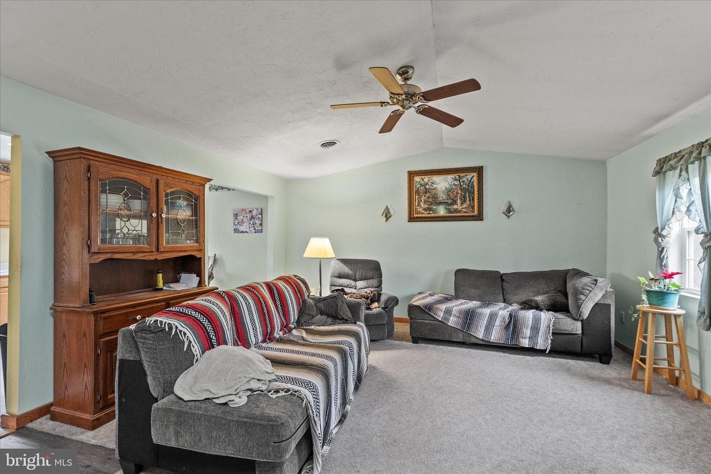84 Lakeview Circle photo 5