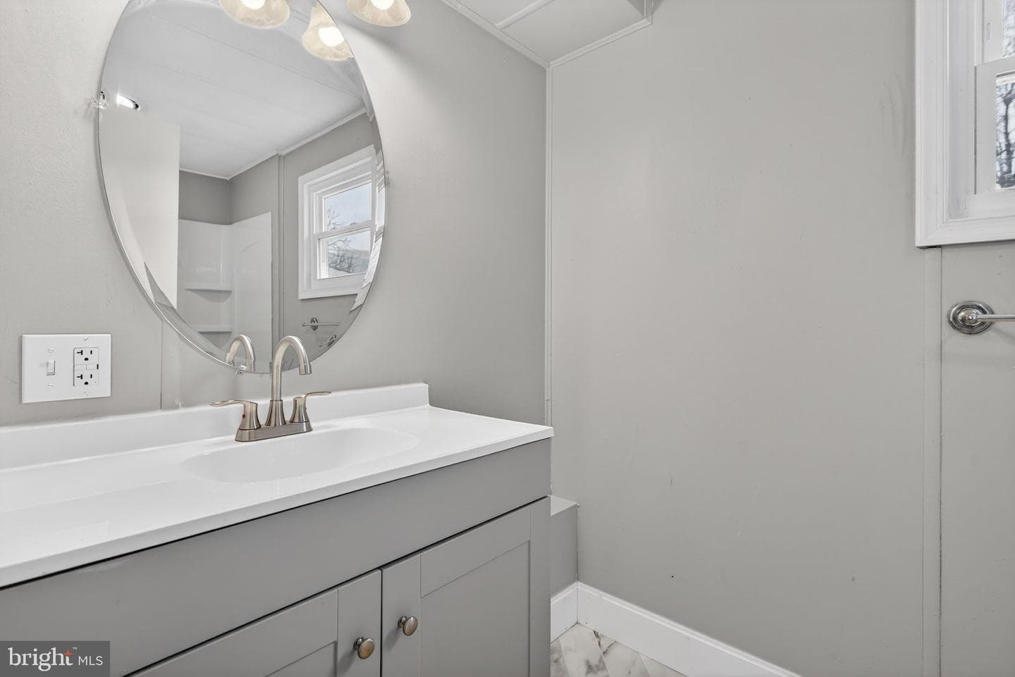 4918 Pleasant Valley Road photo 18