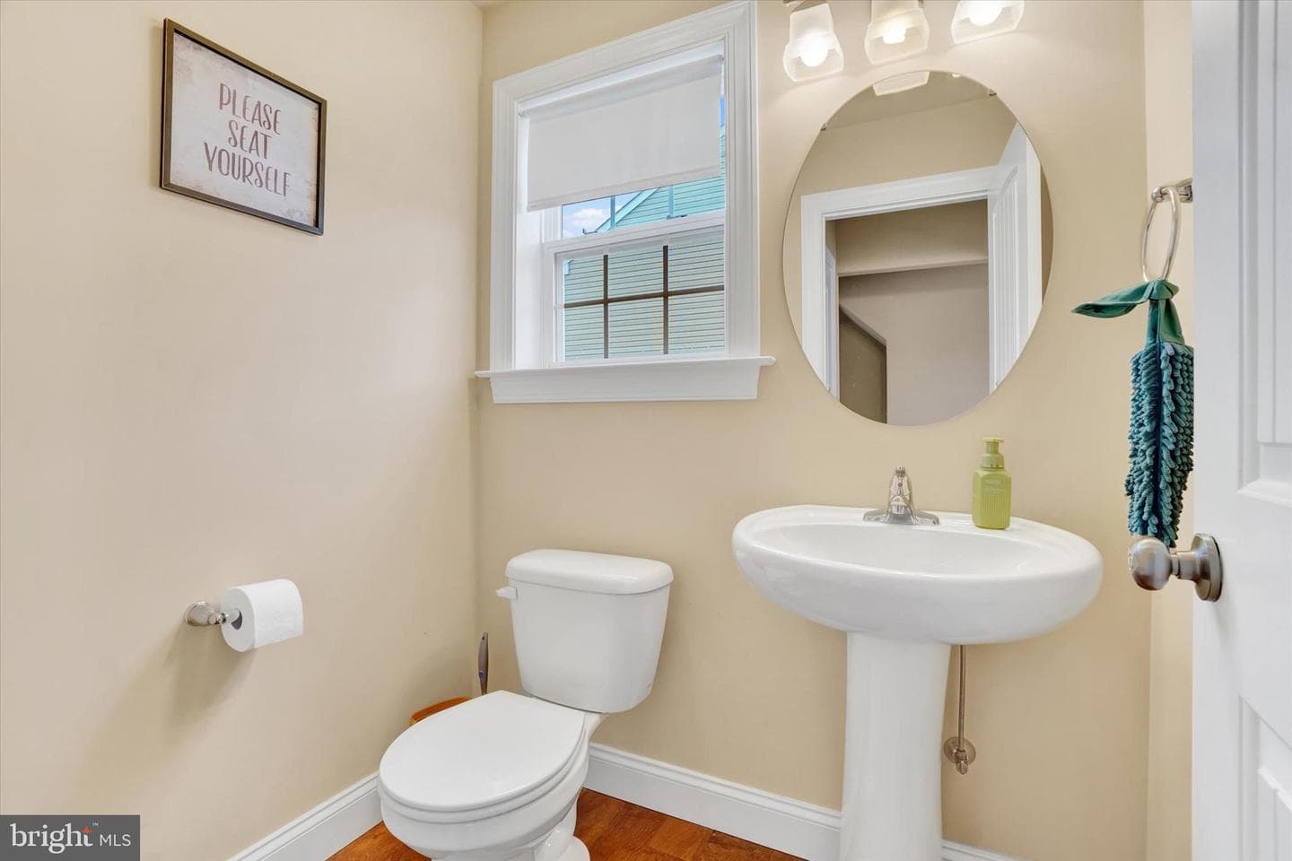 255 Andrew Drive photo 11