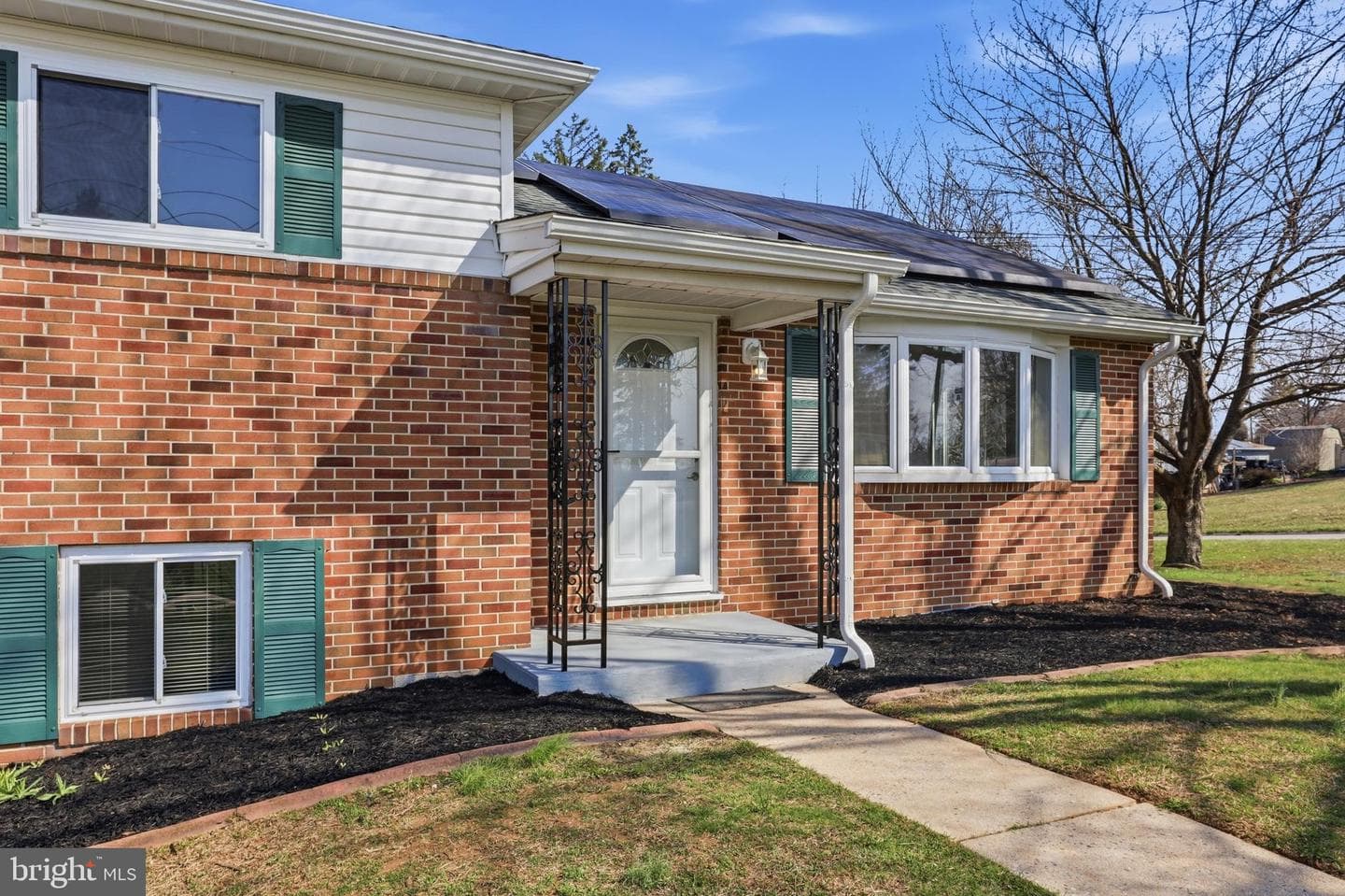 2893 Sunset Drive photo 4