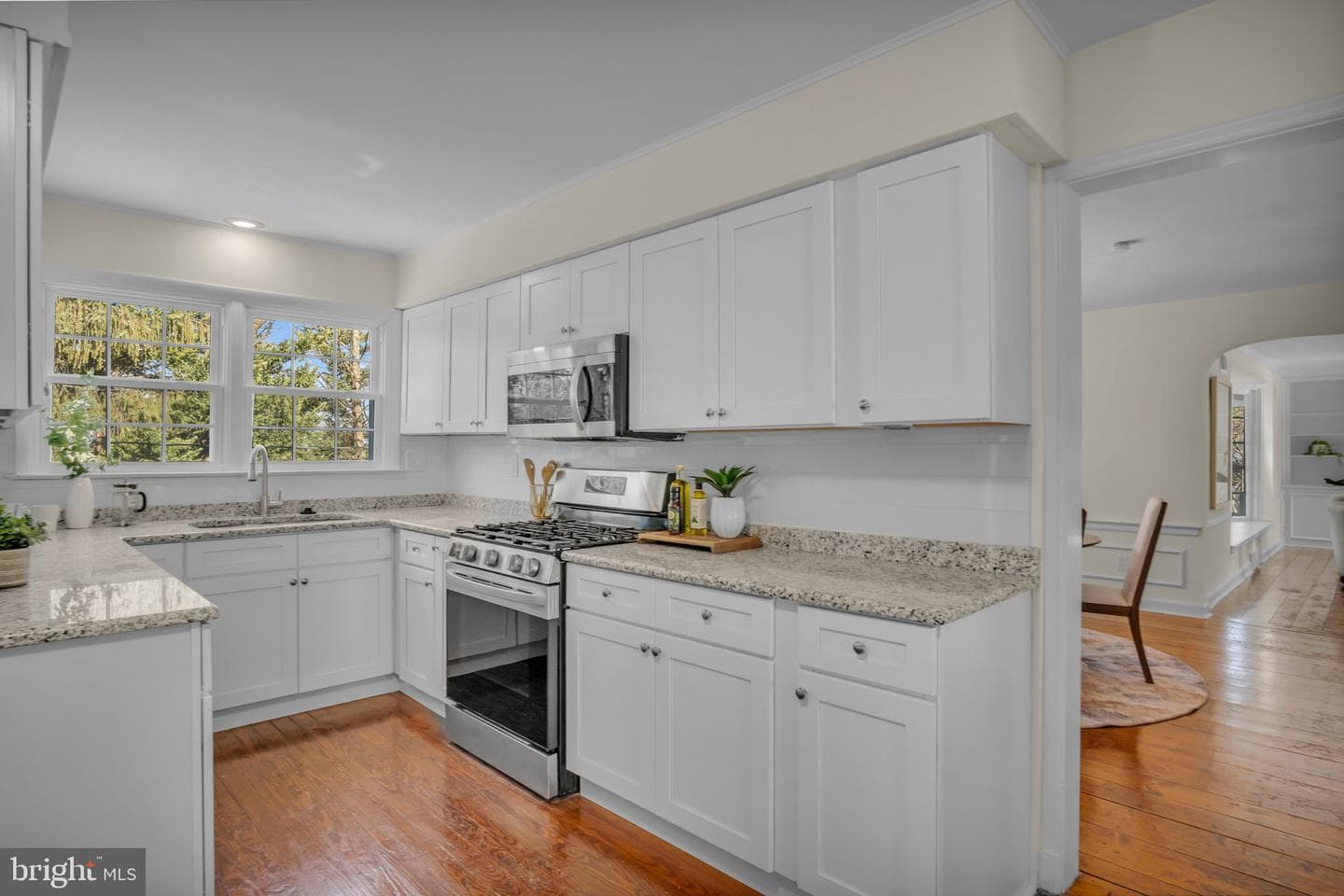 1059 Hillside Drive photo 16