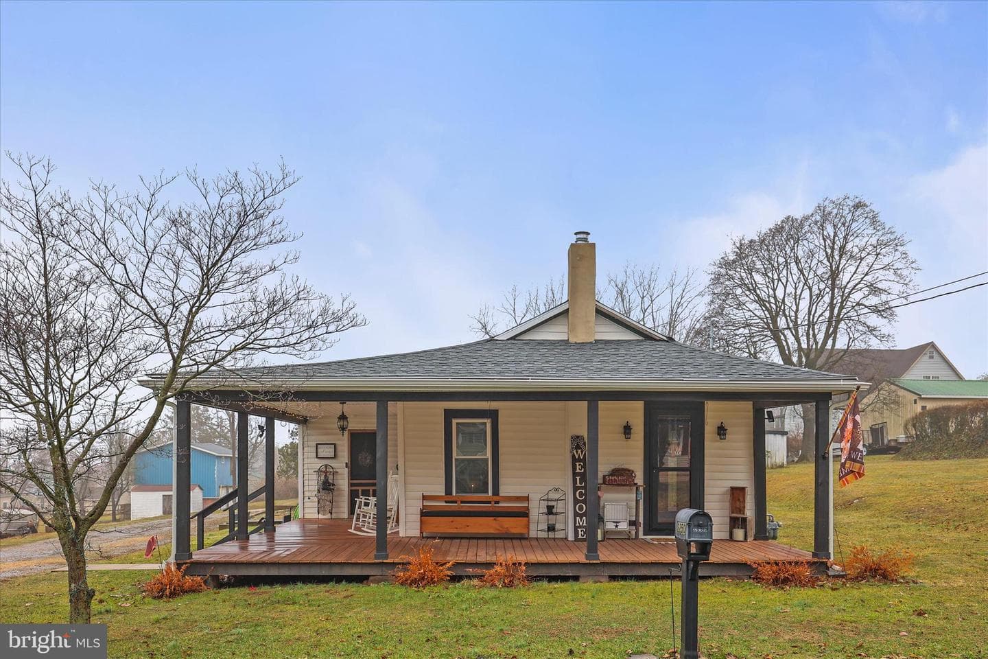2250 Marion photo 2