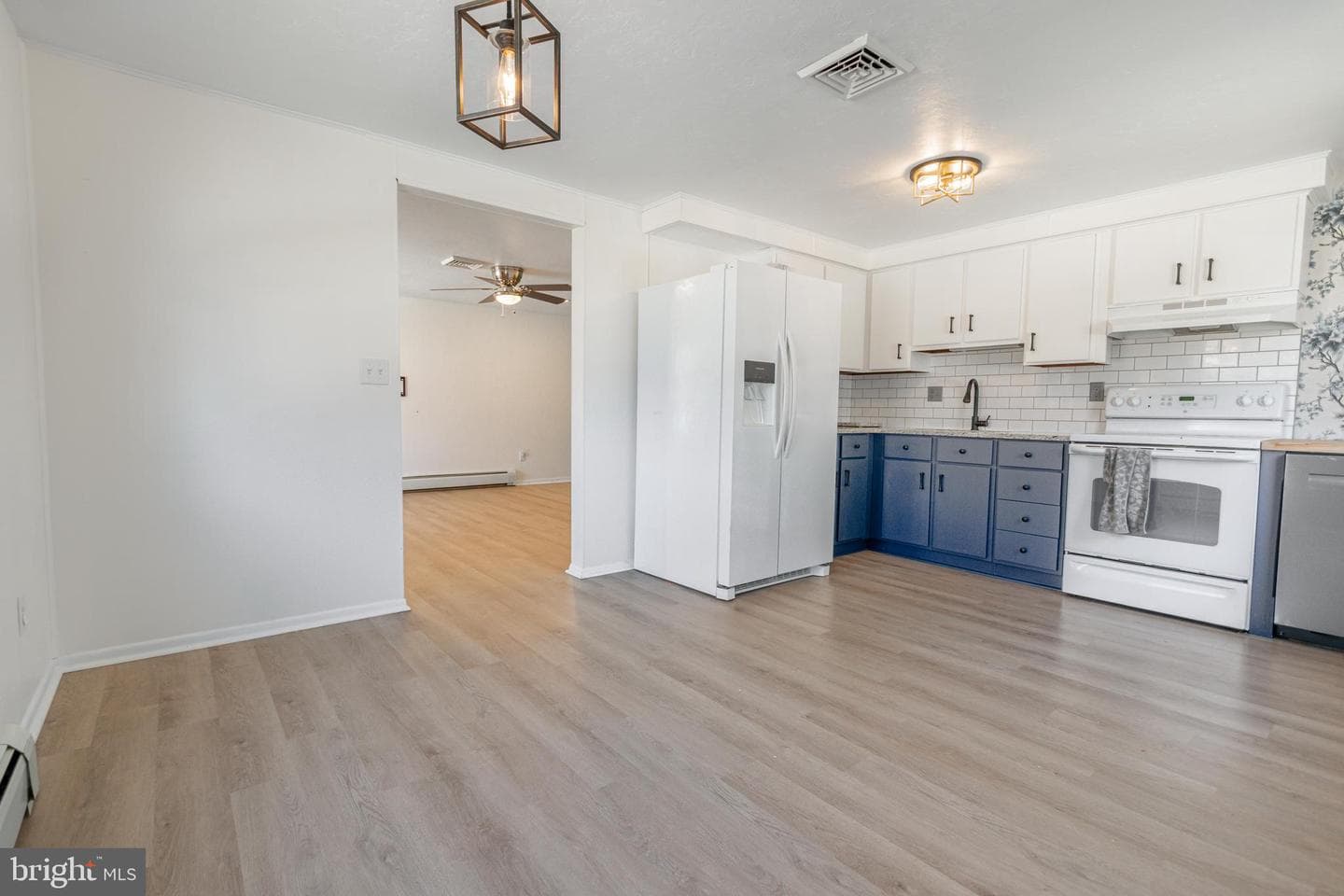 282 E Broadway photo 10