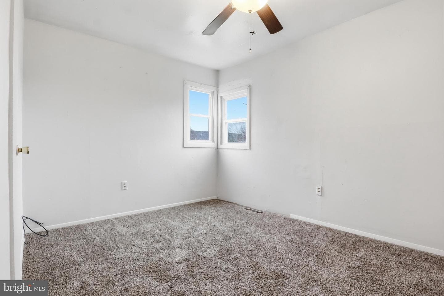 139 Sylvan Drive photo 11
