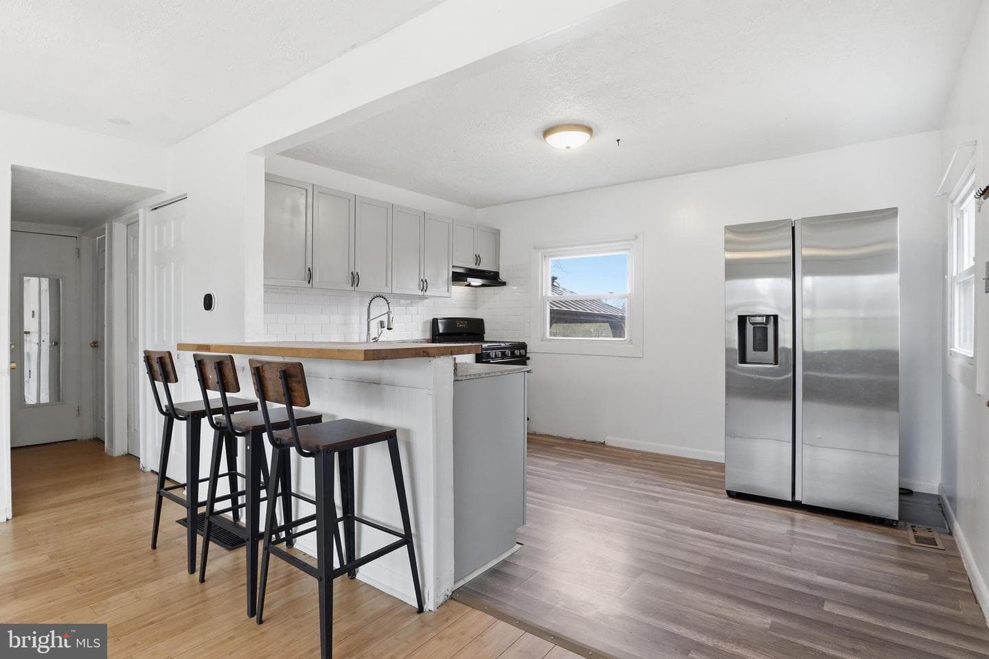139 Sylvan Drive photo 5