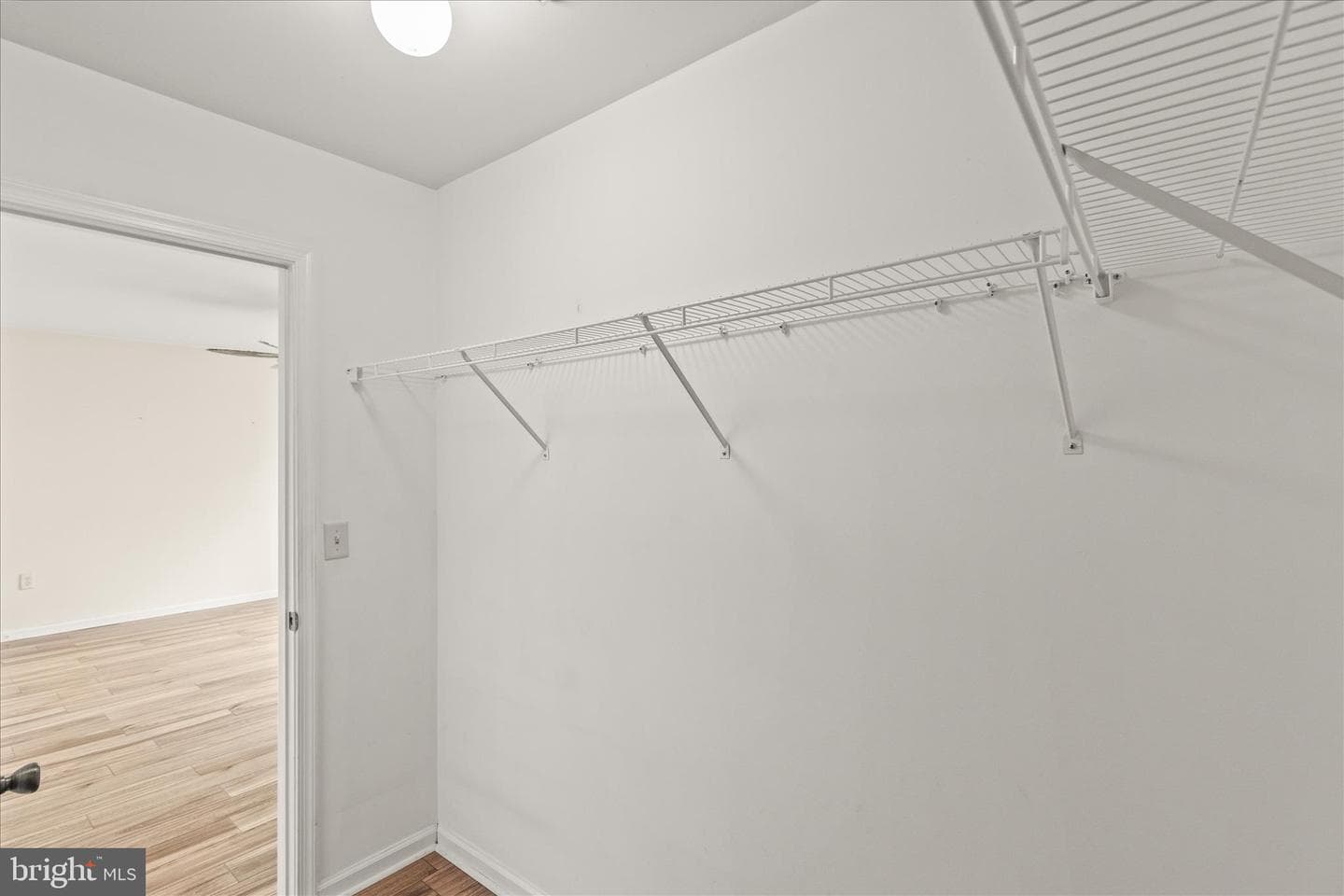 505 Marion Road photo 28
